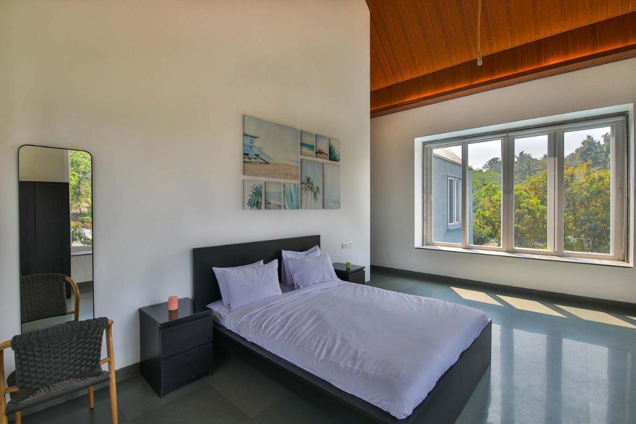 Twilight Grove By Stayvista - Pool- View Villa With Manicured Lawn, Contemporary Interiors & Home Theatre Karjat Εξωτερικό φωτογραφία