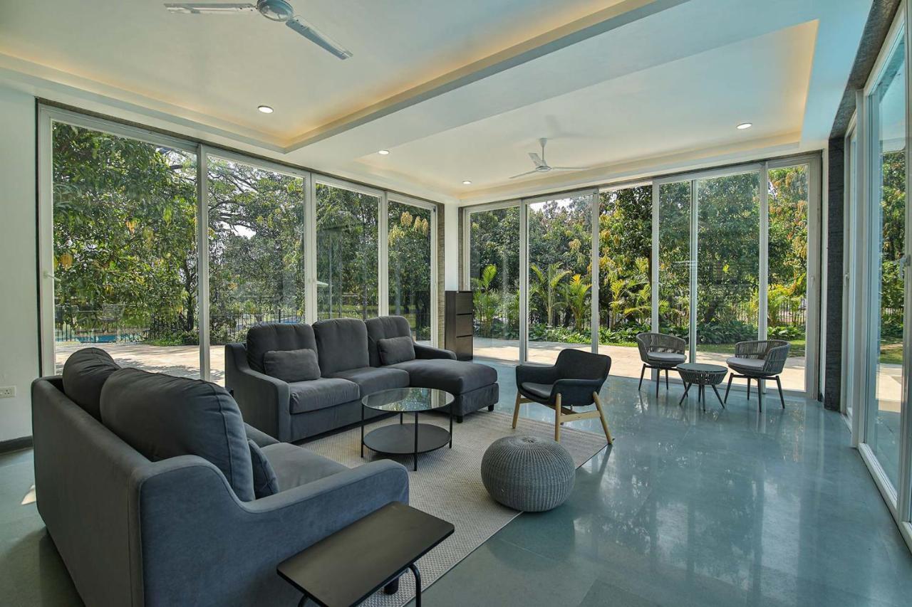 Twilight Grove By Stayvista - Pool- View Villa With Manicured Lawn, Contemporary Interiors & Home Theatre Karjat Εξωτερικό φωτογραφία