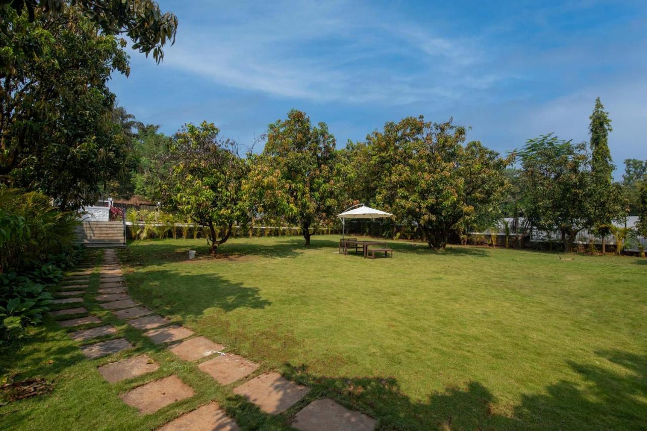 Twilight Grove By Stayvista - Pool- View Villa With Manicured Lawn, Contemporary Interiors & Home Theatre Karjat Εξωτερικό φωτογραφία