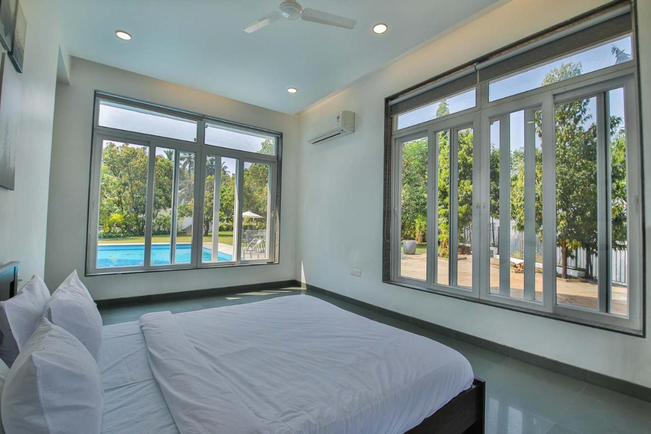 Twilight Grove By Stayvista - Pool- View Villa With Manicured Lawn, Contemporary Interiors & Home Theatre Karjat Εξωτερικό φωτογραφία